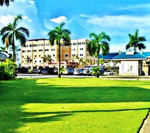 Royal Hotel