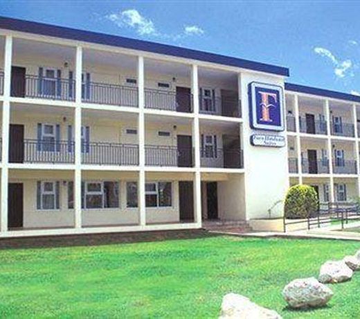FARO SUITES AND CONFERENCE CENTER