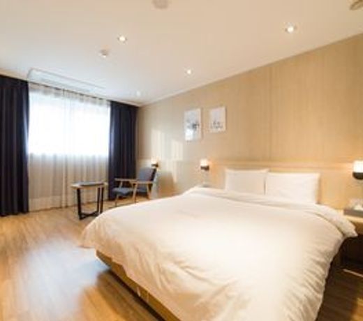 Reborn Suwon Silkroad Hotel