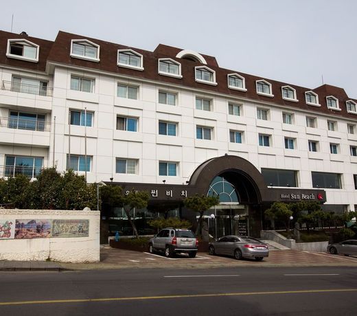 Heyy Seogwipo Hotel