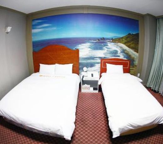 Crystal Hotel