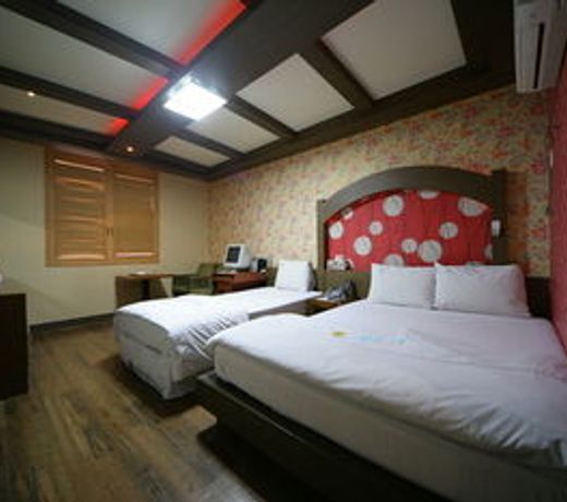 New Grand Hotel