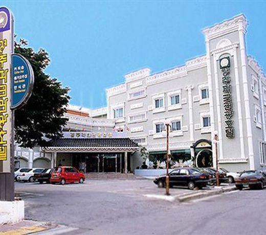 Gyeongju GG Tourist Hotel