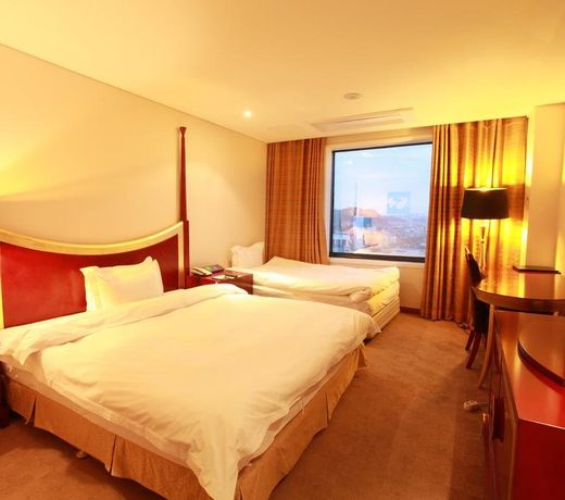 Philos Hotel