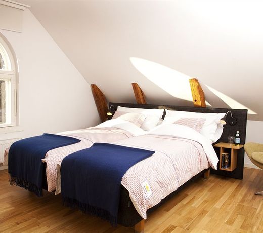Annas Hotell