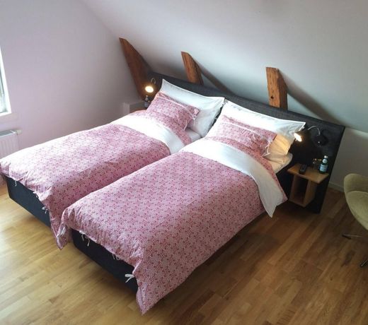 Annas Hotell