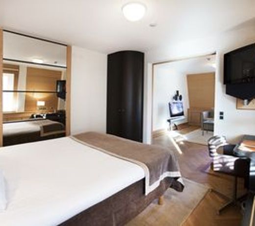 Hotel Lundia