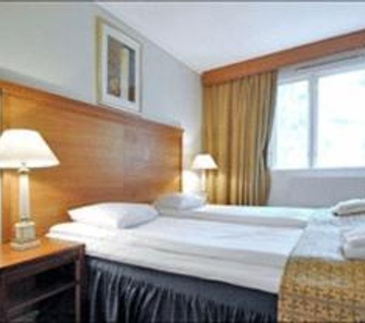 SOLNA HOTELL & VANDRARHEM