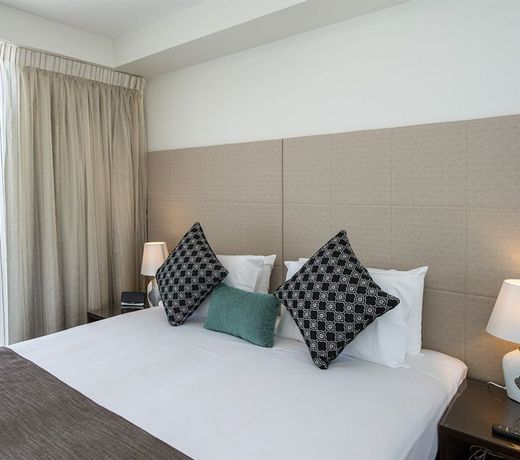 Empire Apartment Hotel