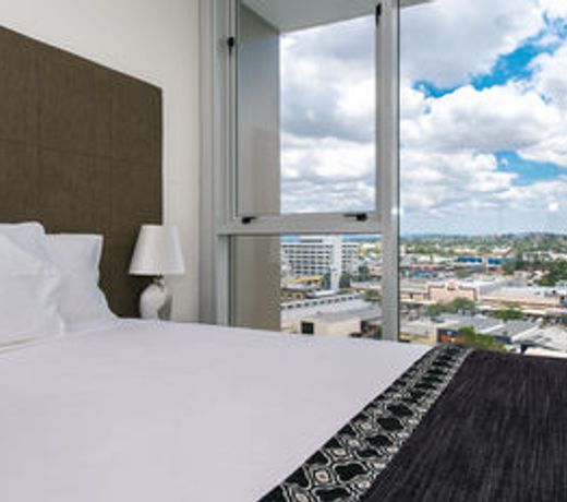 Empire Apartment Hotel