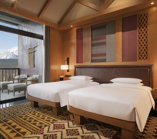 Jinmao Hotel Lijiang, the Unbound Collection by Hyatt