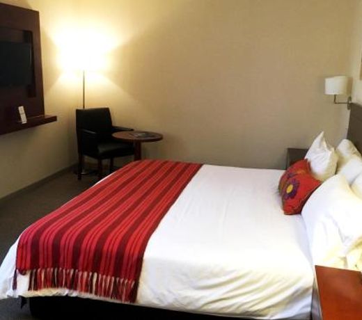 Howard Johnson Hotel Yerba Buena
