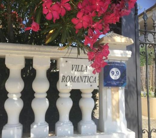 Holiday Home Villa Romantica