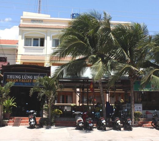 Ocean Valley Hotel