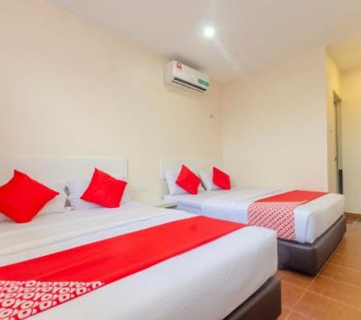 OYO 1010 Skudai Hotel