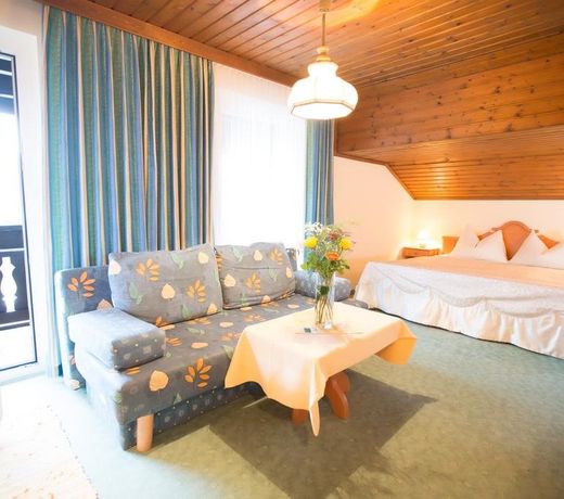 Pension Maria Theresia