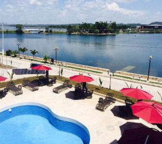 Ramada by Wyndham Tikal Isla de Flores