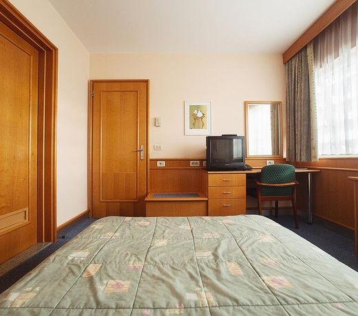 Garni Hotel Pristan