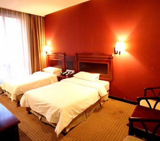 Lidao Spring Hotel