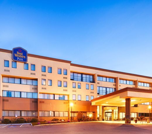 BW PLUS READING INN AND SUITES