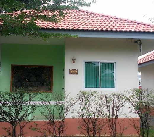 Tanrak Bungalow