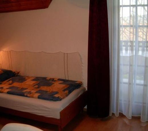 Apartment Orvenyes 1