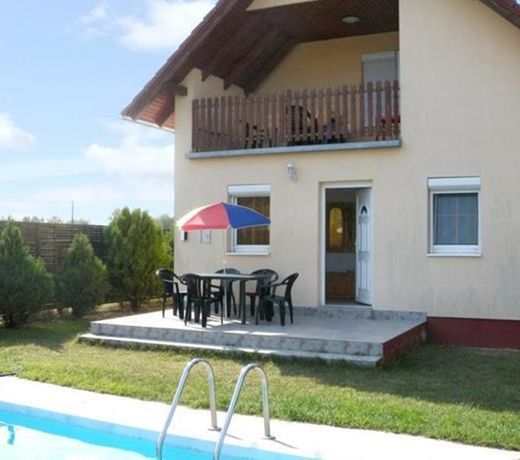 Apartment Balatonkeresztur 5