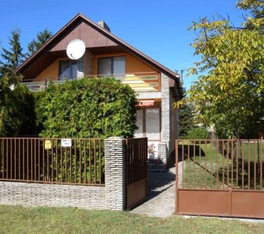 Holiday home in Balatonmariafurdo 19321