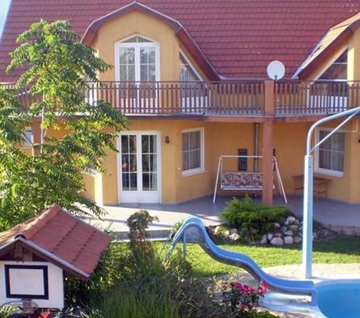 Apartment Balatonkeresztur 8