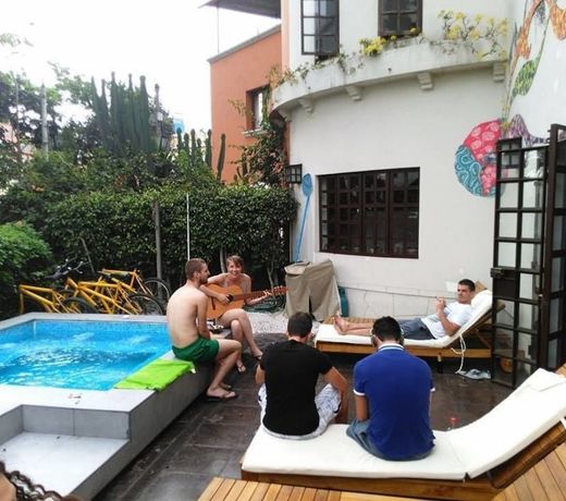 Nomade Backpackers Hostel