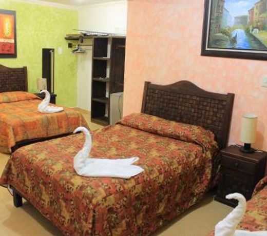 Terracota Corner Rooms