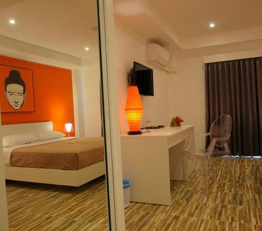 Lotus Art Guesthouse