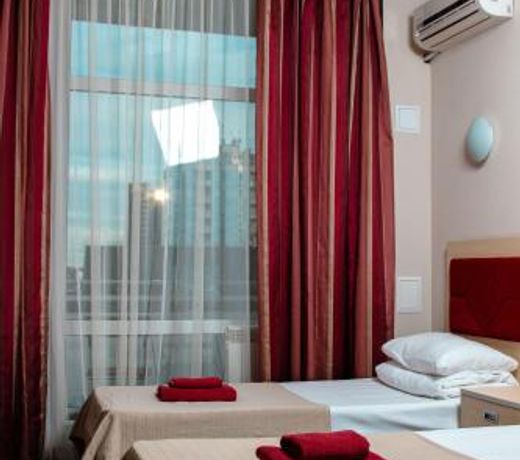 Svetlana Plus Hotel