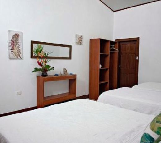Hotel Tortuguero Beachfront