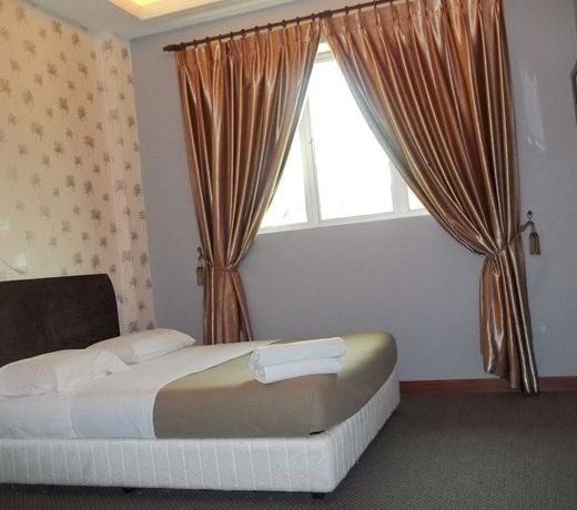 D Eastern Hotel