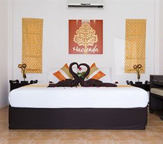 The Cosy Beach Resort