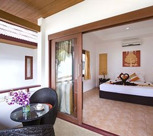 The Cosy Beach Resort