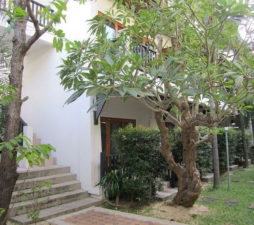 Marina Villa