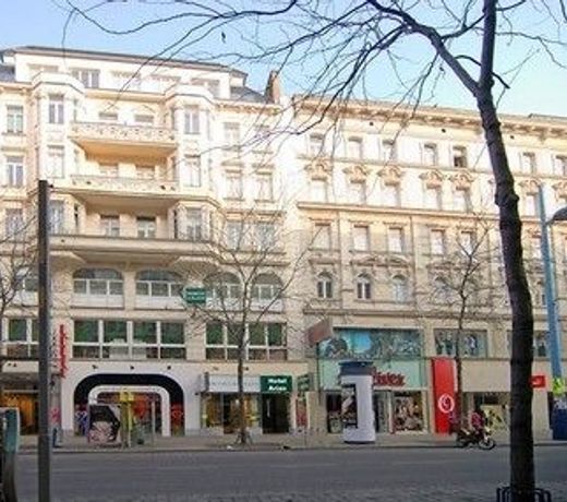 Hotel Schani Salon