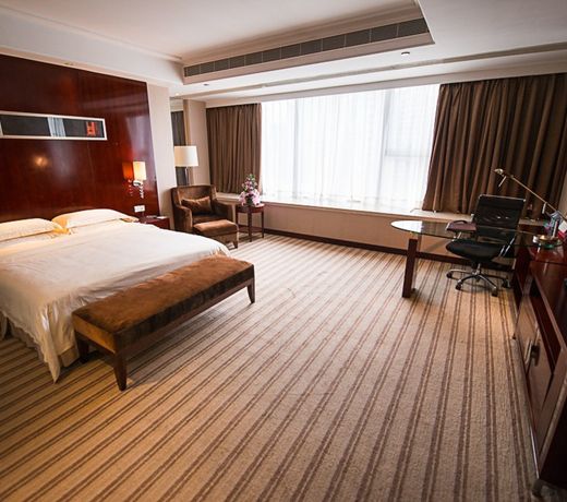 Leisure Hotel