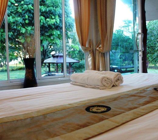 Baan Chao Mai Beach House