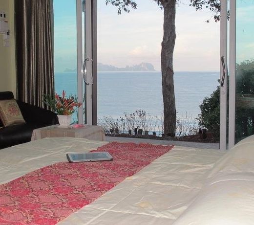 Sukorn Cabana Resort