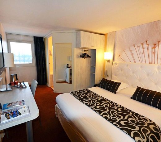 Logis Hotel Restaurant des Lacs Paris Sud
