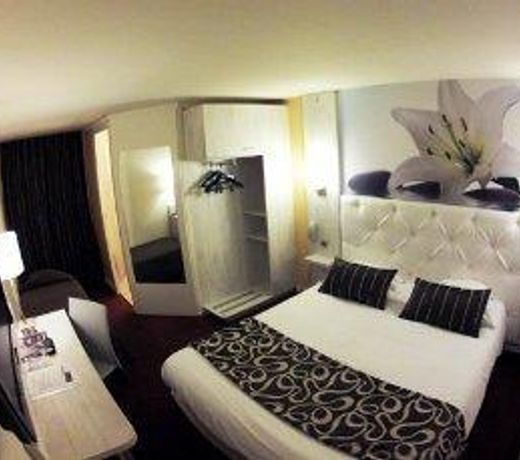 Logis Hotel Restaurant des Lacs Paris Sud