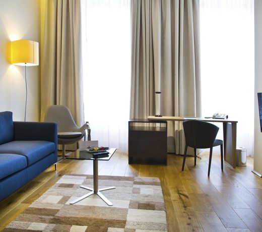 HiLight Suites Hotel