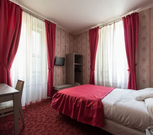 Royal Hotel Versailles