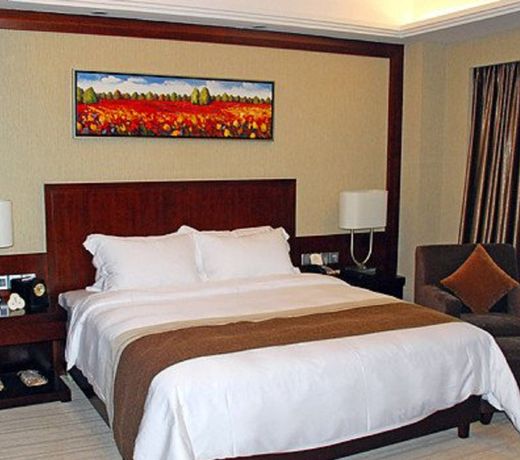 Centenio Kingdom Hotel