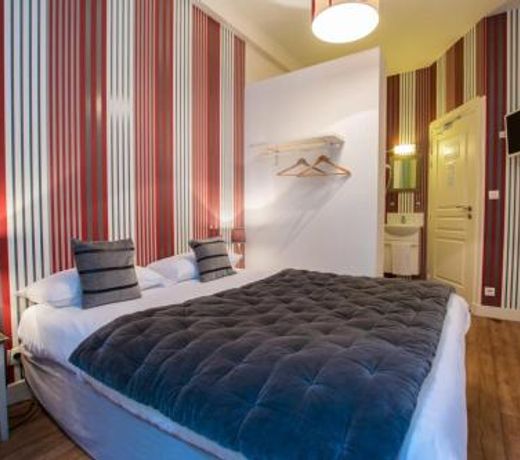 Hotel Val De Loire