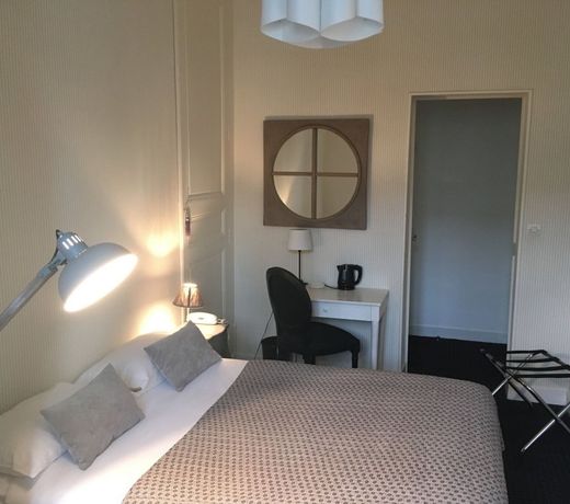 Hotel Val De Loire