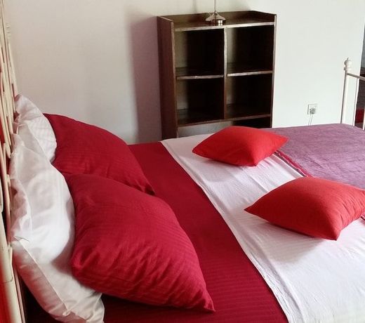 Village Villa Home Stay